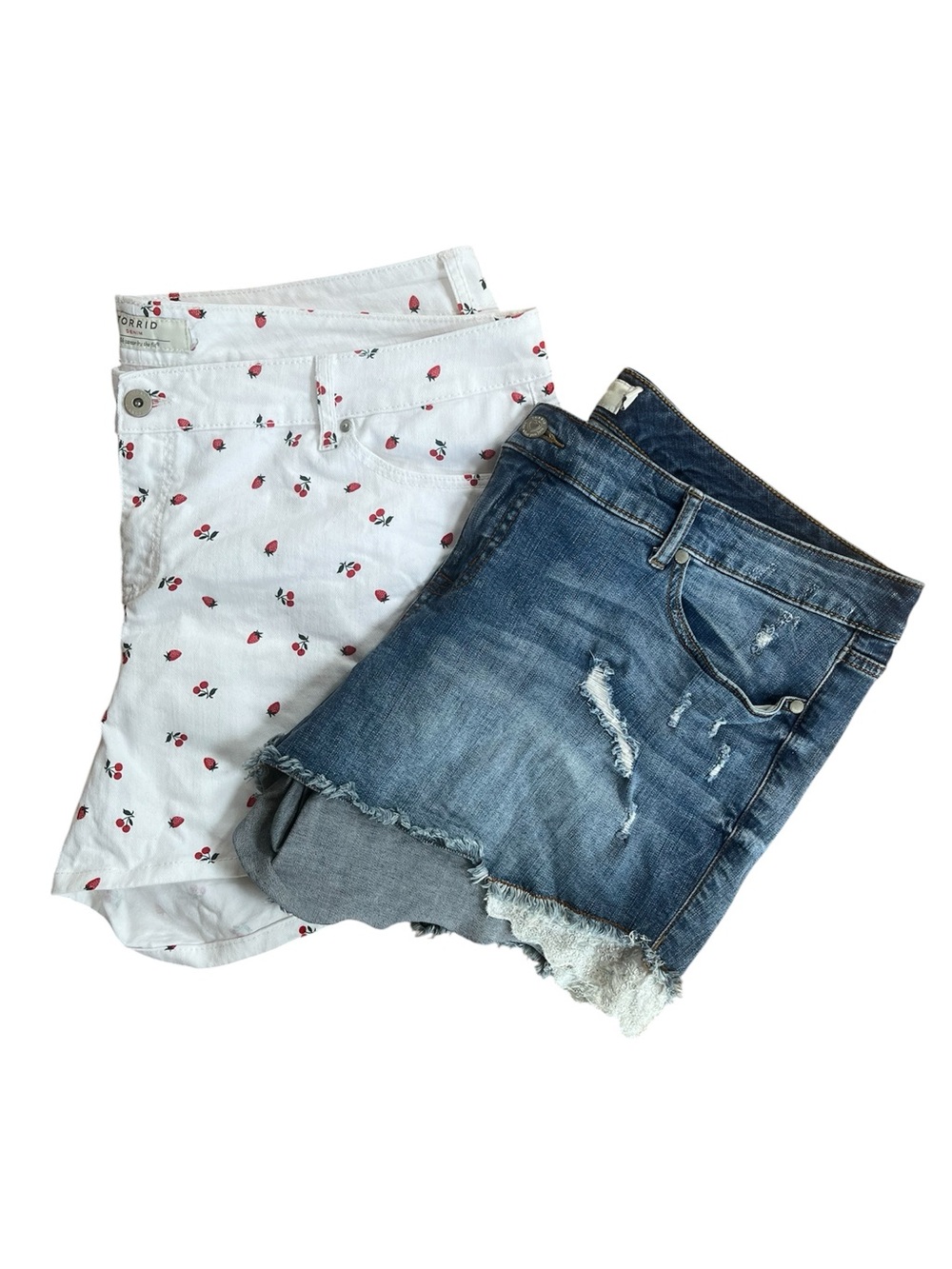Torrid 2 pairs Cherry Berry and Blue Denim Bundle Denim Curvy Ditsy Girly Shorts